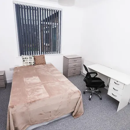 Stylish Ensuite Rooms, Ts5 Middlesbrough